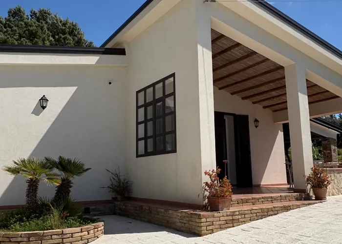 Lovely House With Amazing Sea View