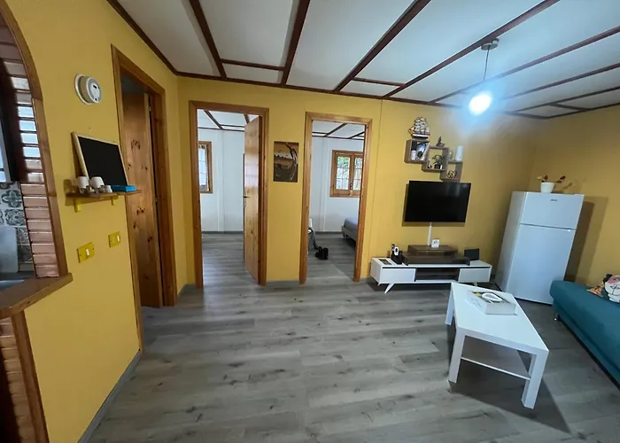 Villetta Vista Mare Con Piscina, Giardino E Parcheggio Privato